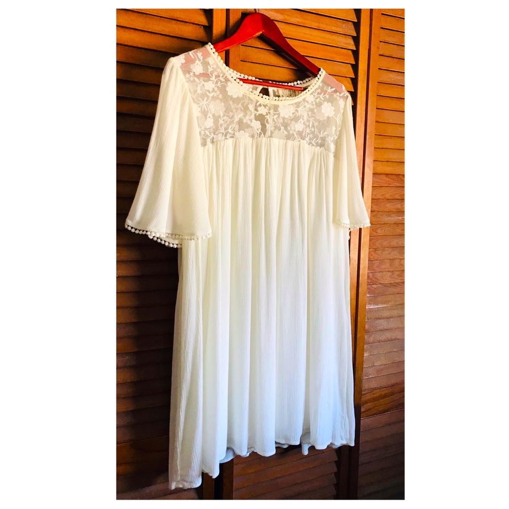 Just Found White Top with Lace Detail